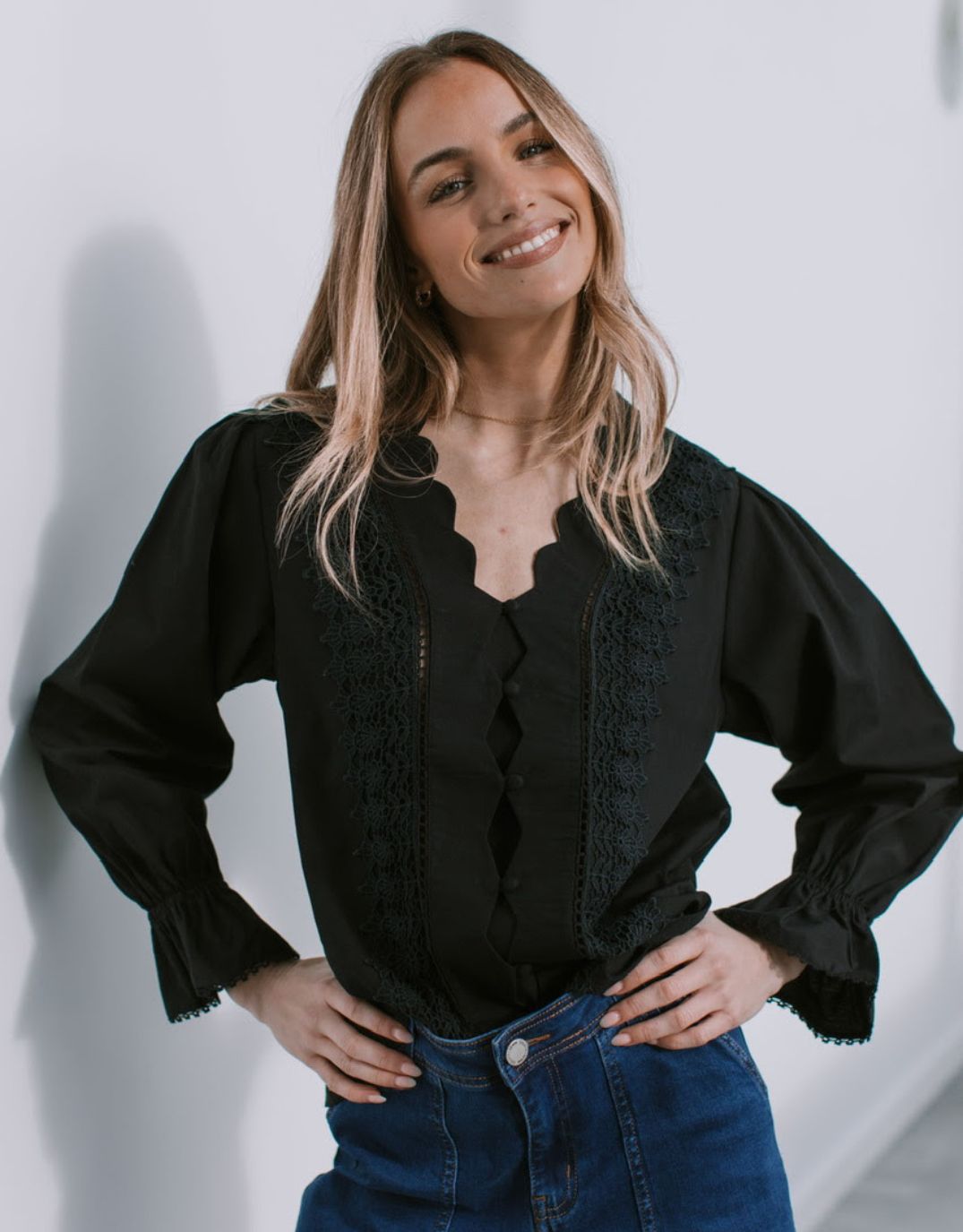 132-fashion-boscolo-ruffle-cuff-shirt-black-womens-clothing