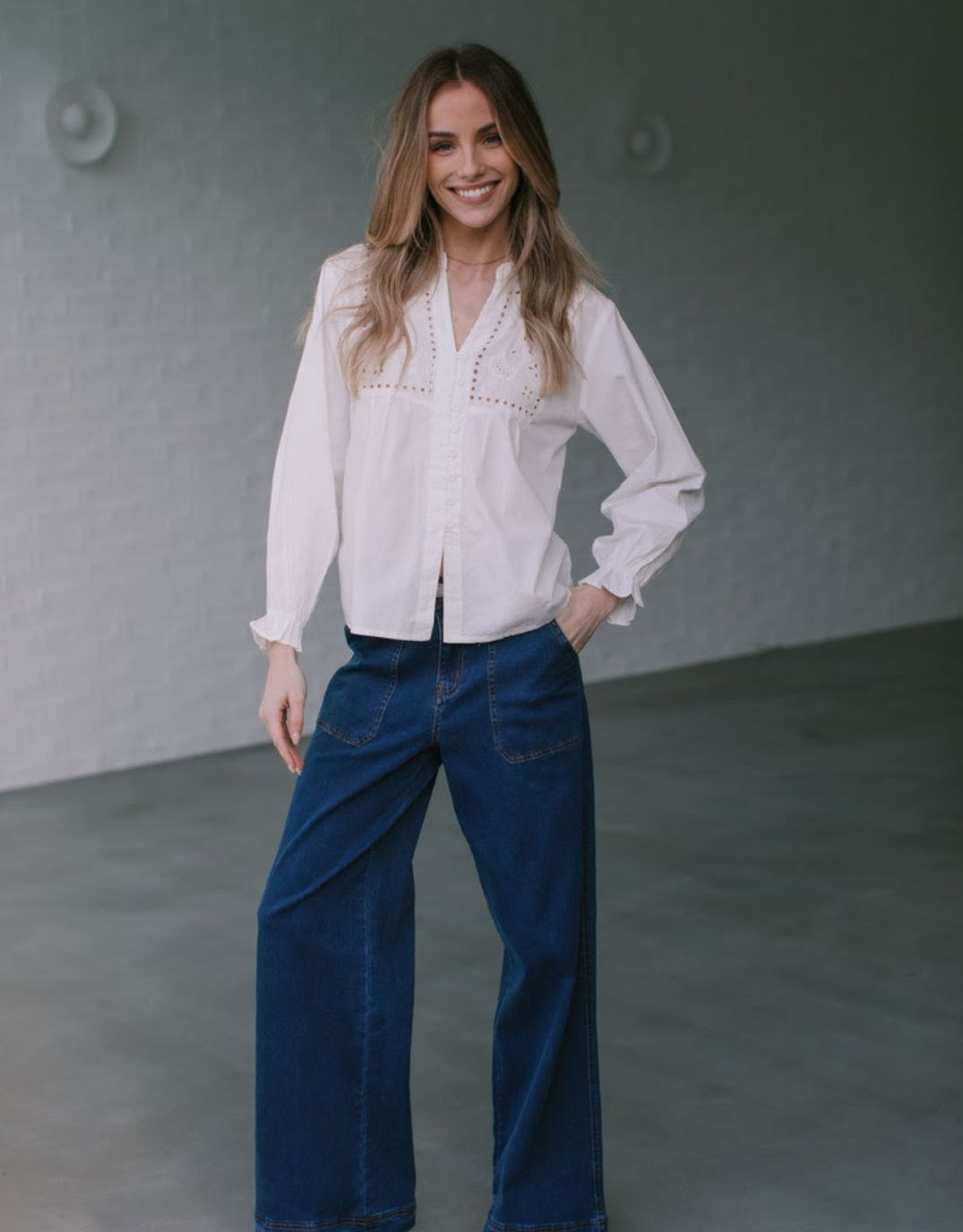 Whiskey Broderie Blouse - White