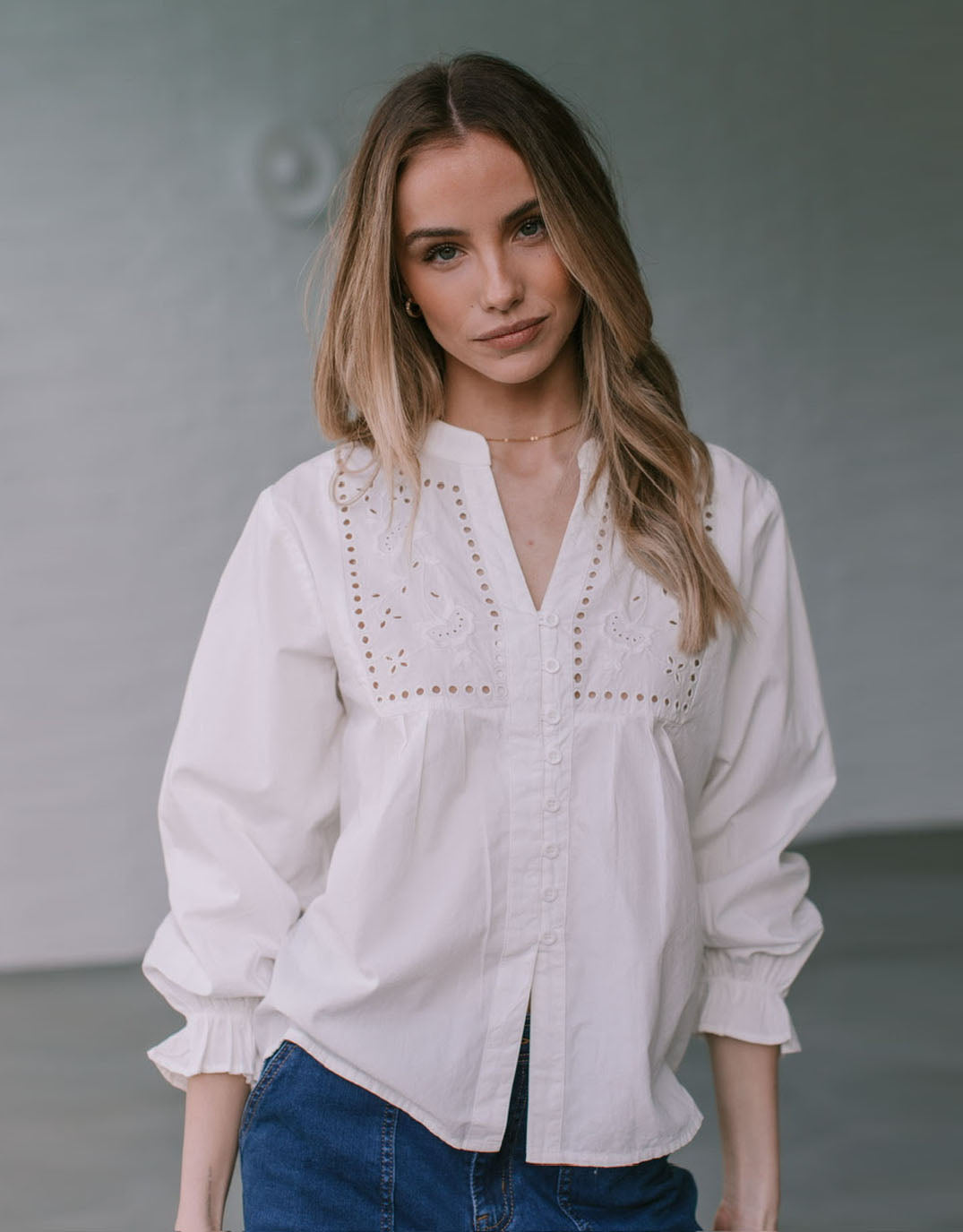 Whiskey Broderie Blouse - White