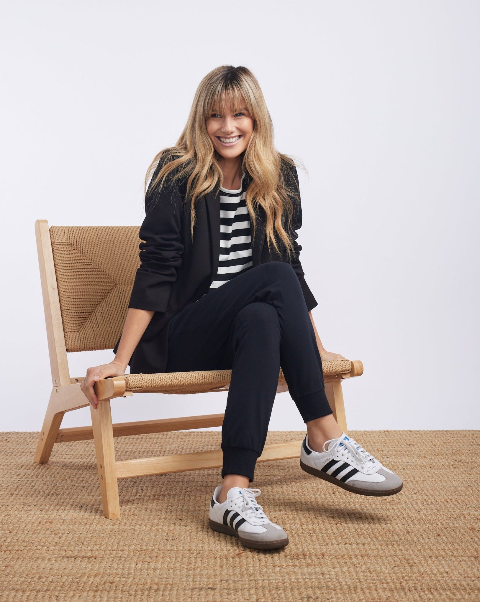 white-co-the-sunday-lounge-pant-black-womens-clothing