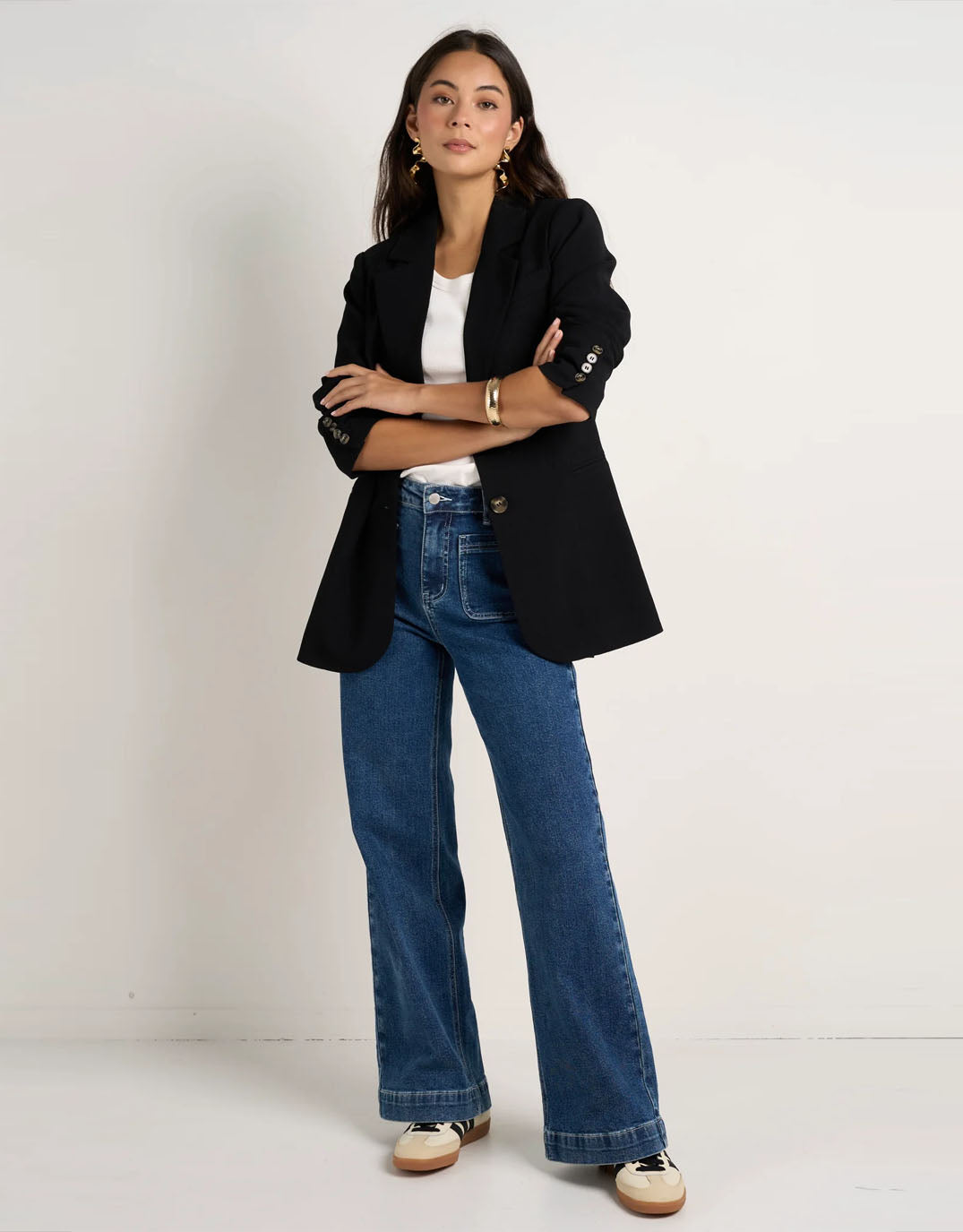 among-the-brave-bestie-crepe-relaxed-fit-blazer-black-womens-clothing