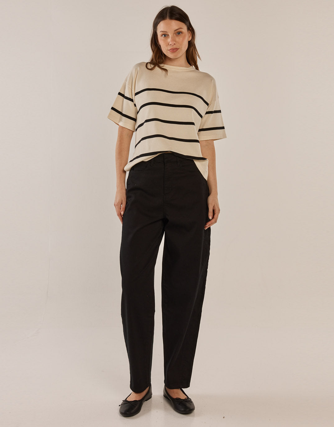 betty-basics-barrel-leg-chino-black-womens-clothing