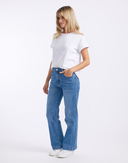 country-denim-stretch-straight-leg-jean-light-blue-womens-clothing