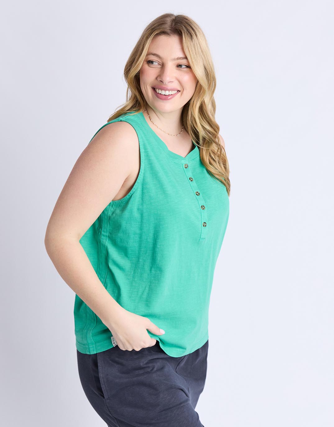 elm-elysian-tank-gumdrop-green-womens-clothing