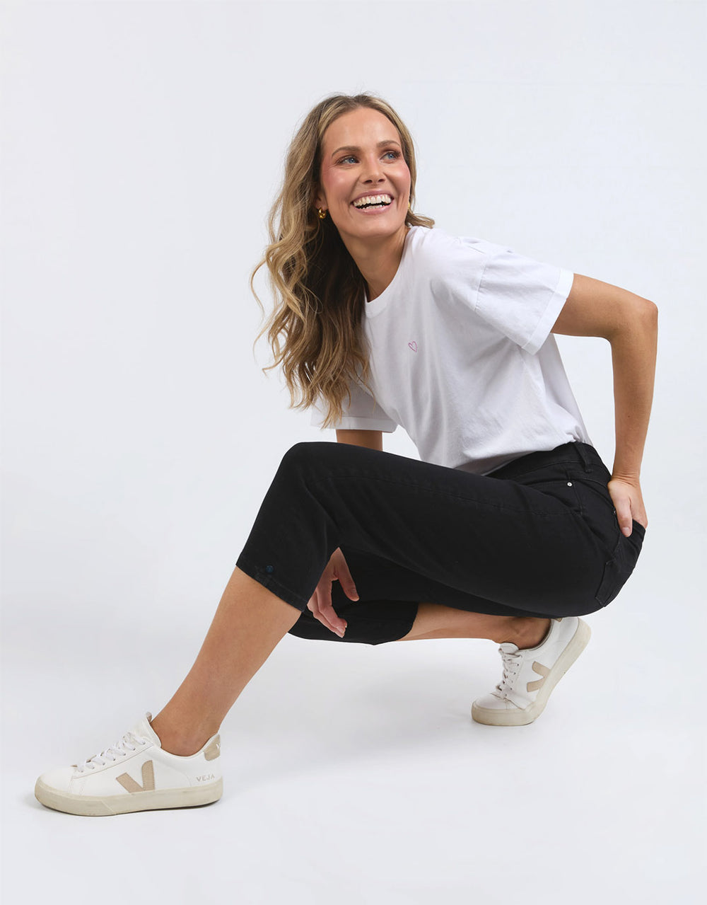 elm-mollie-capri-jean-black-womens-clothing