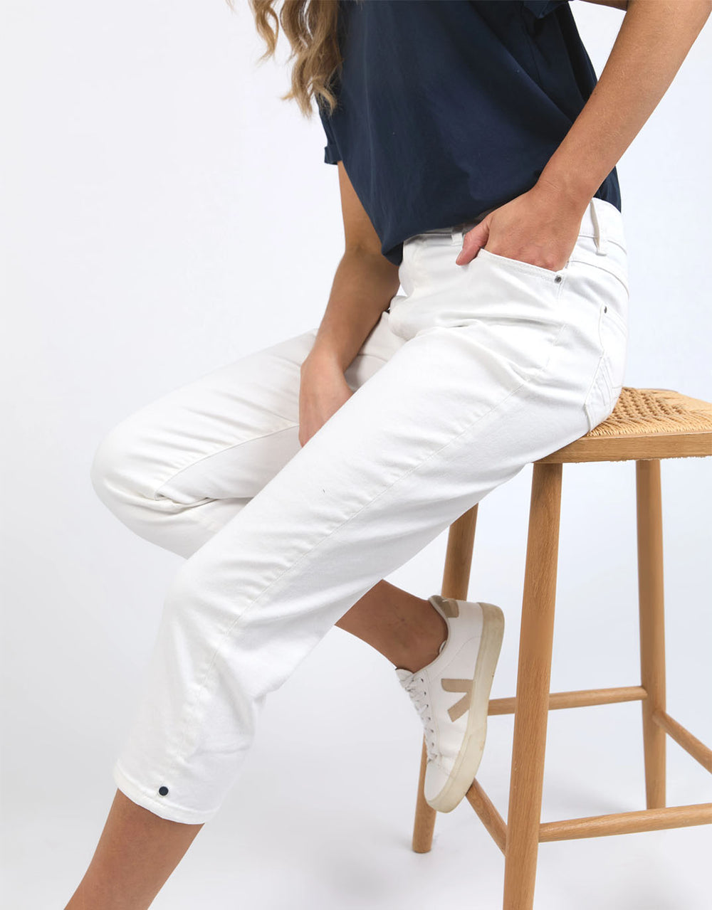 elm-mollie-capri-jean-white-womens-clothing