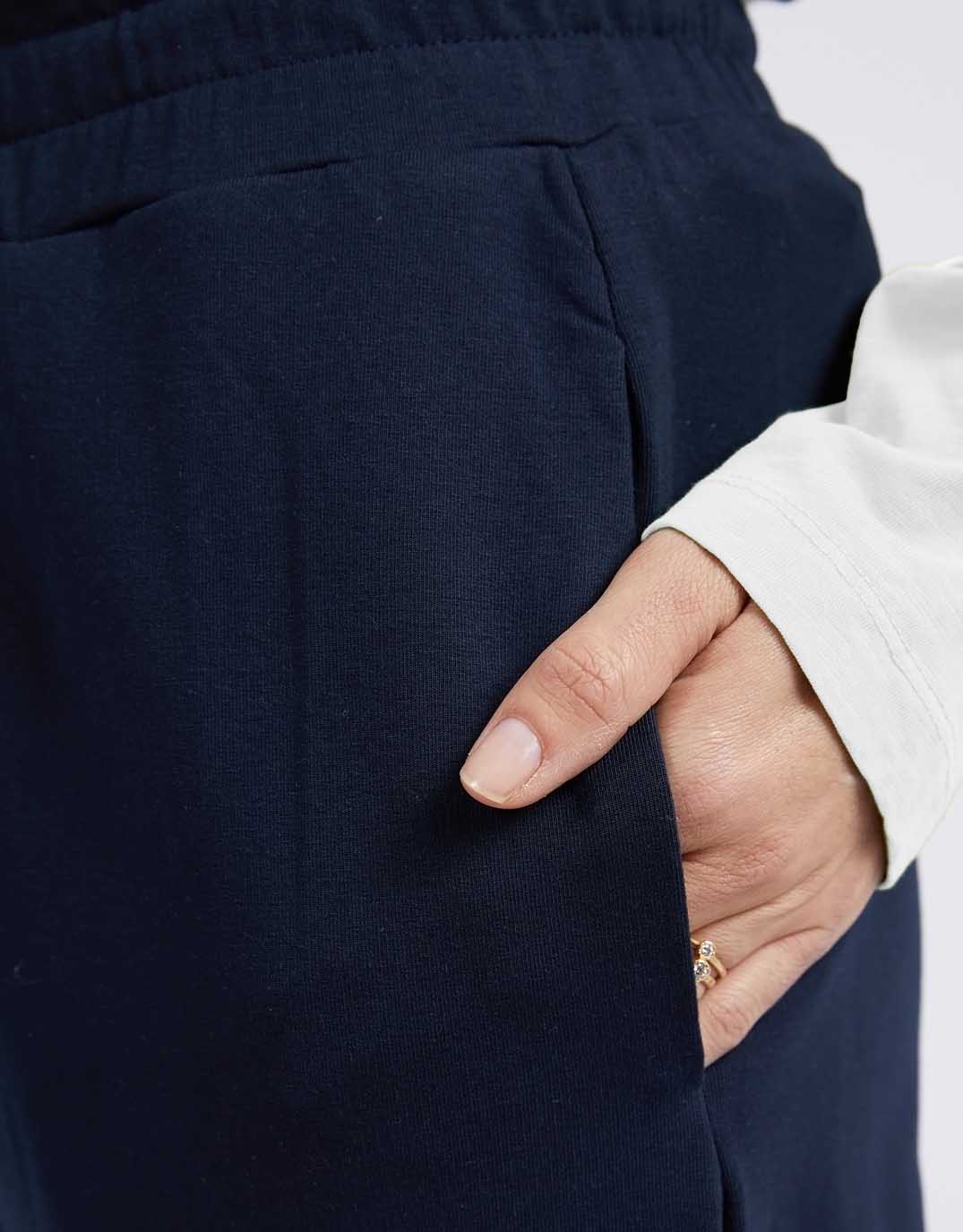 elm-the-lobby-pant-navy-womens-clothing