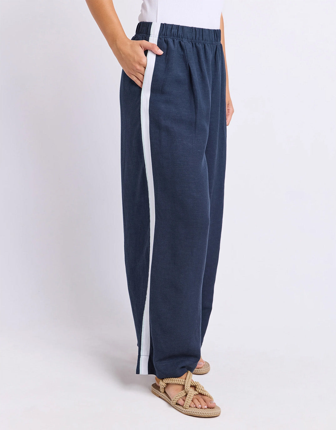 foxwood-elemental-pant-navy-womens-clothing