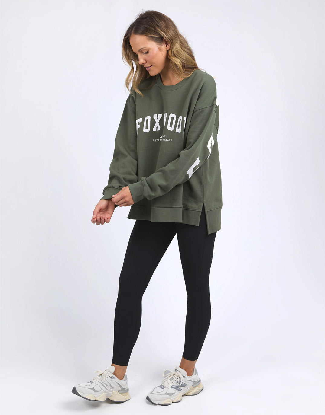 foxwood-interval-crew-khaki-womens-clothing