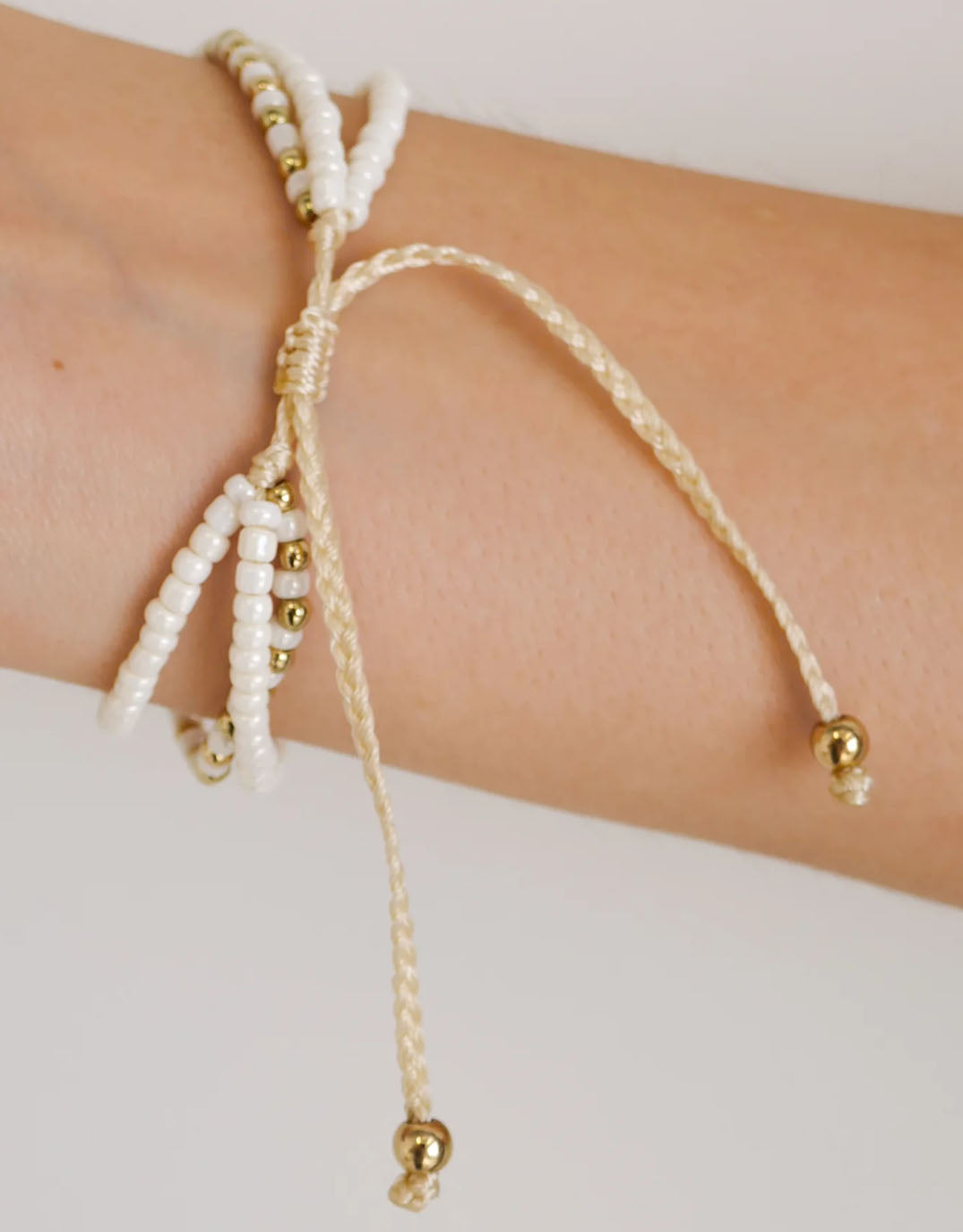 humble-heart-triple-bead-gold-white-gold-bracelet