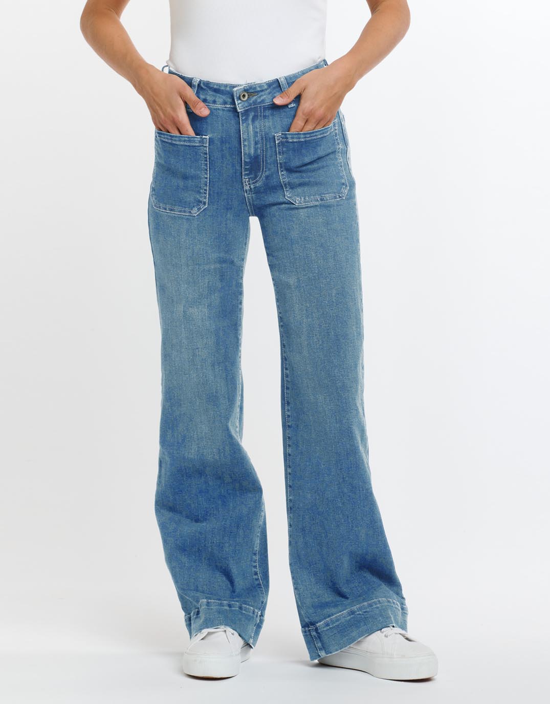 italian-star-bobbi-denim-jeans-light-denim-womens-clothing