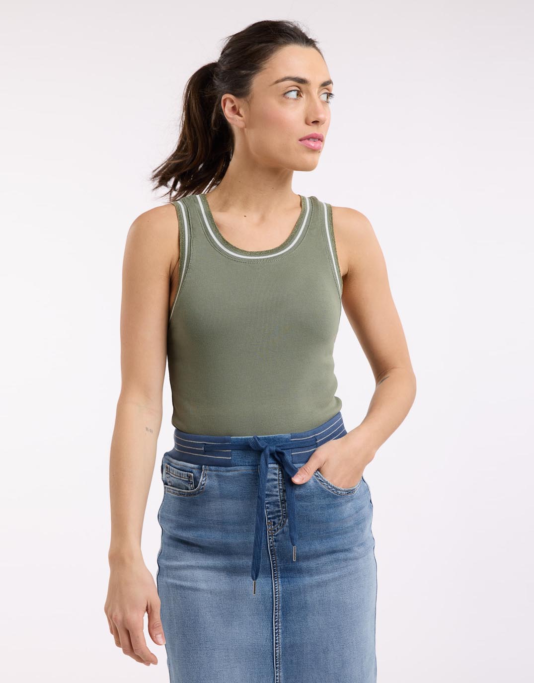 italian-star-senza-singlet-khaki-womens-clothing