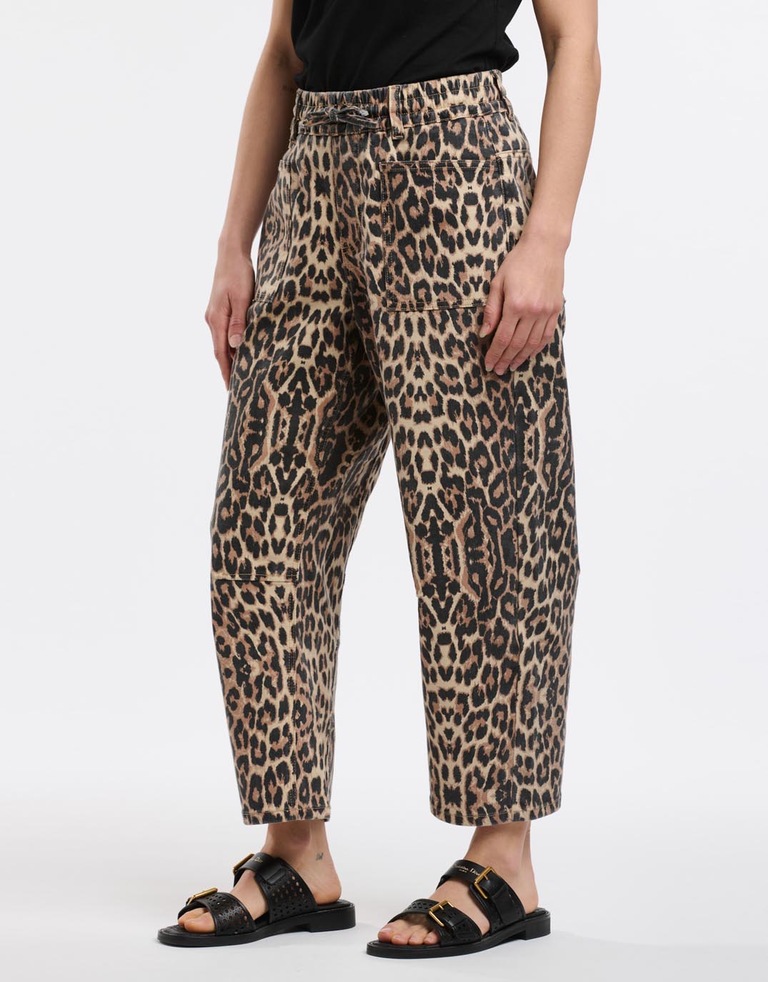 monaco-leo-barrel-jeans-leopard-print-womens-clothing