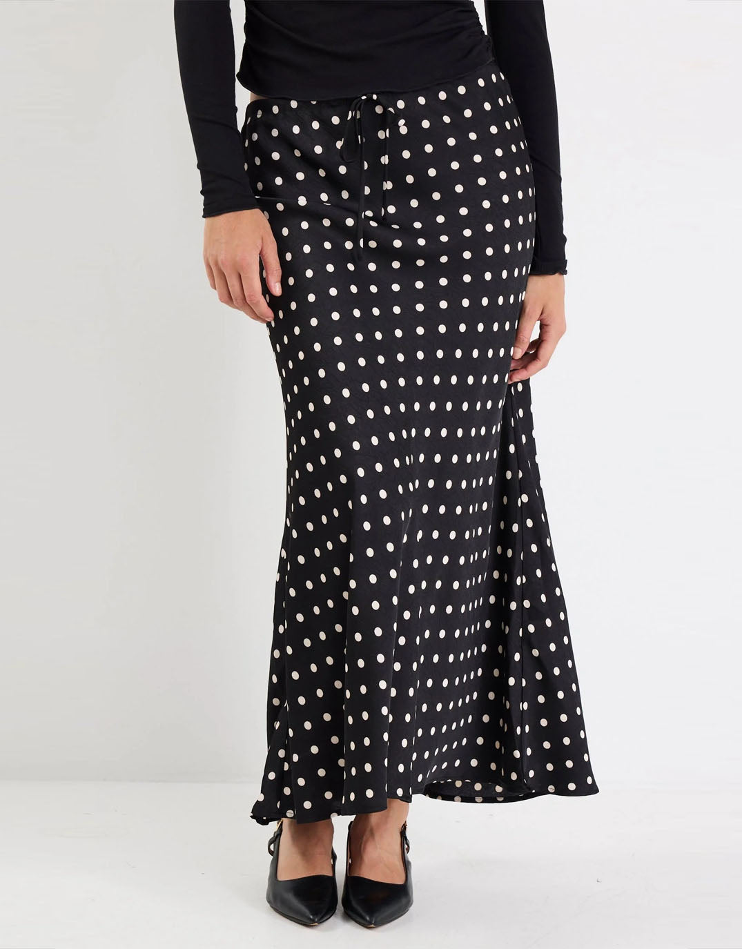 stories-be-told-rarity-satin-bias-maxi-skirt-black-white-polka-dot-womens-clothing