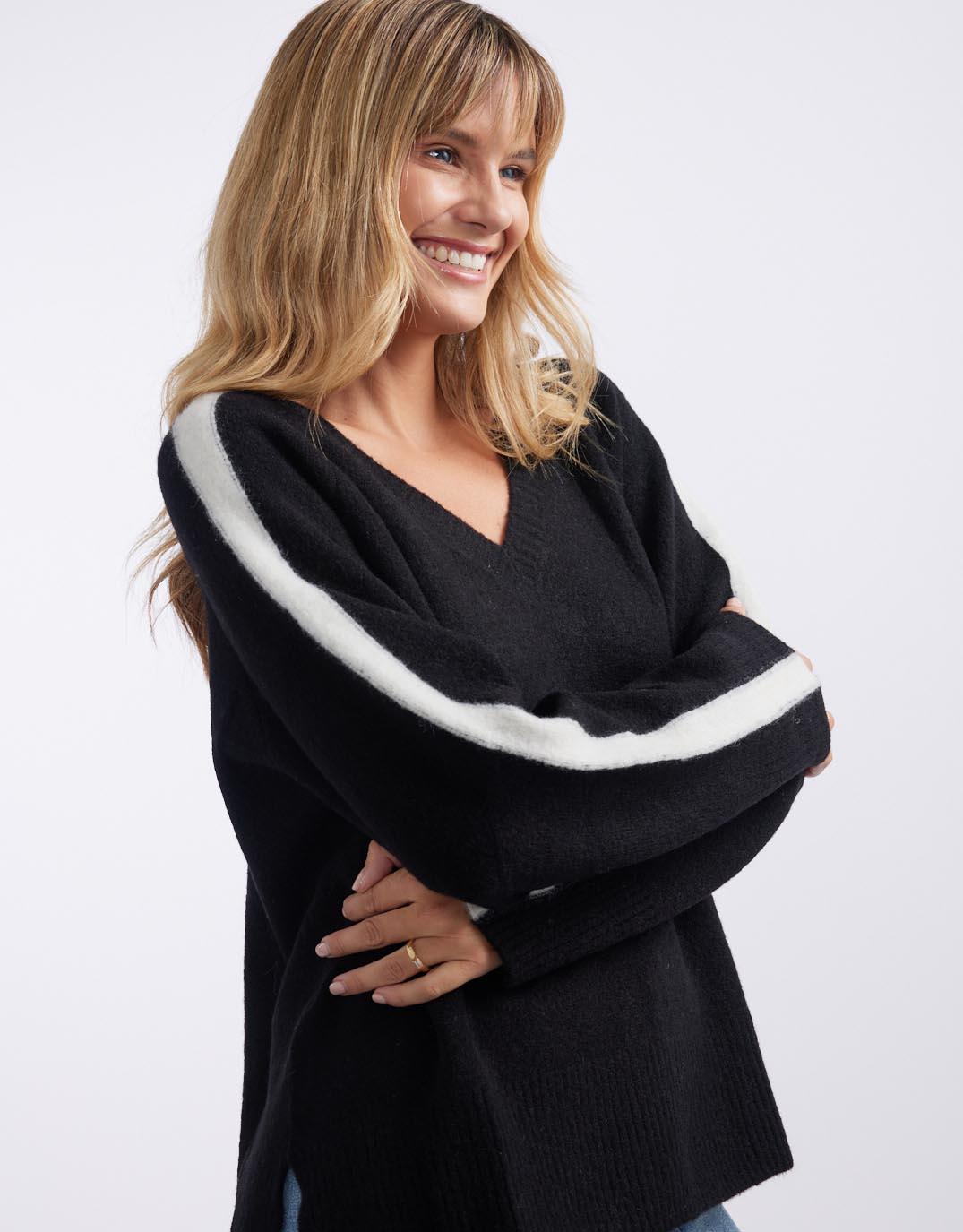 white-co-chalet-v-neck-knit-jumper-black-white-womens-clothing