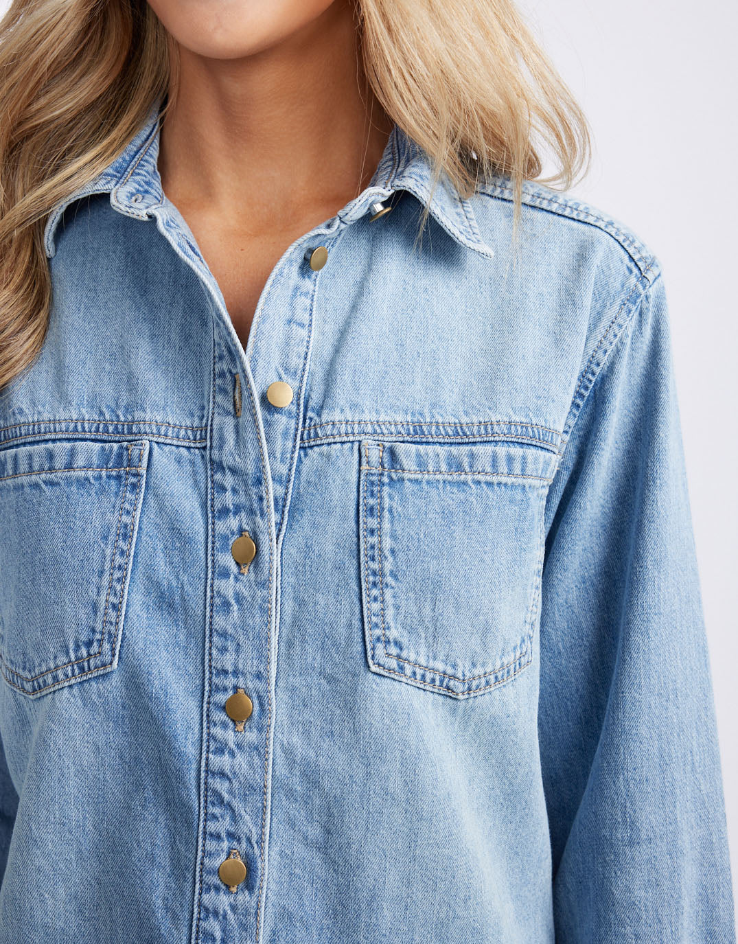 white-co-claudia-relaxed-shirt-mid-wash-womens-clothing