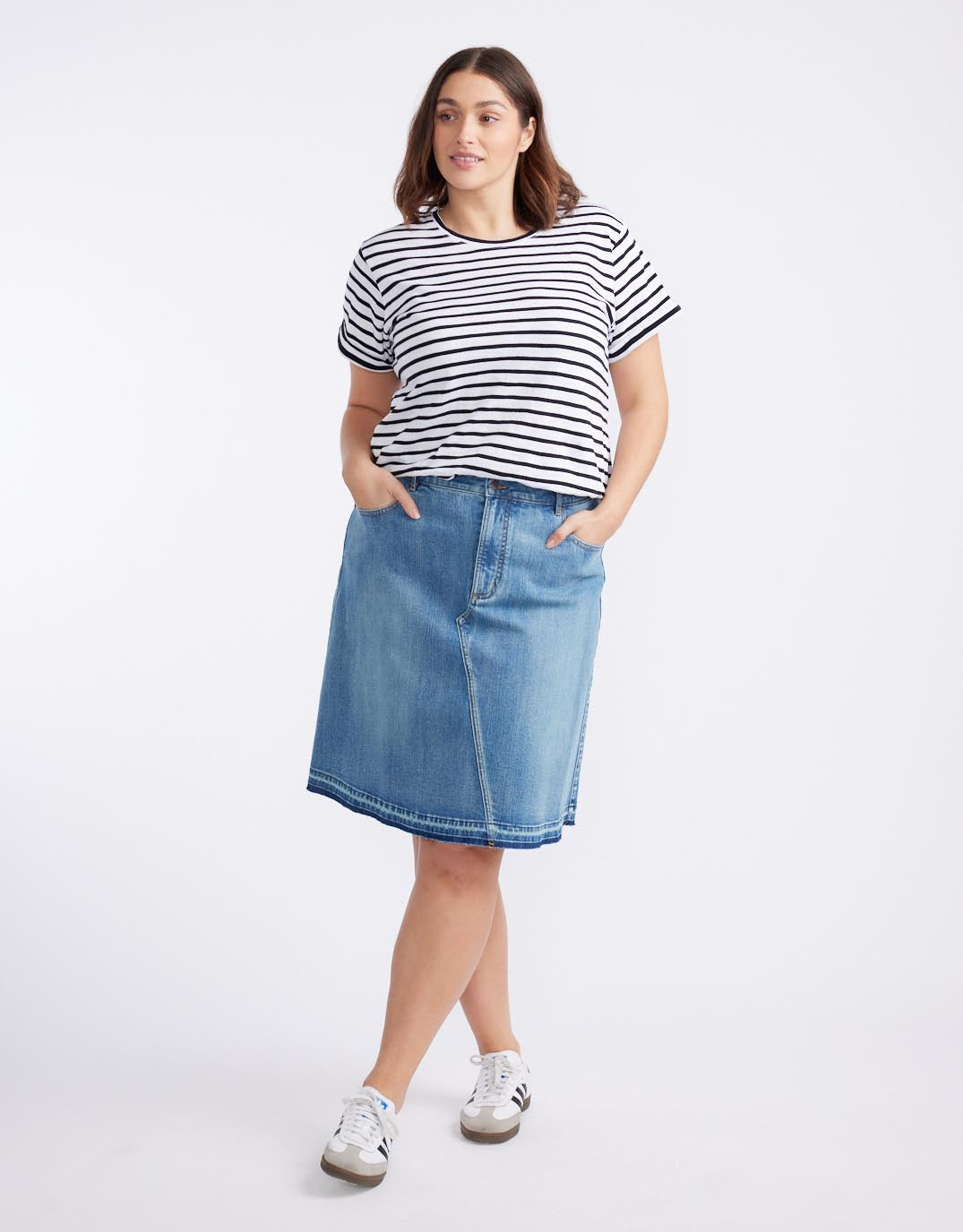 Holly Denim Skirt - Mid Wash