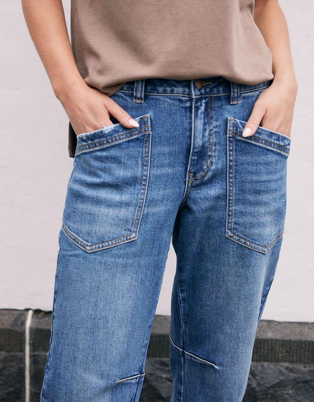 Saskia Stretch Cargo Barrel Jean - Mid Wash