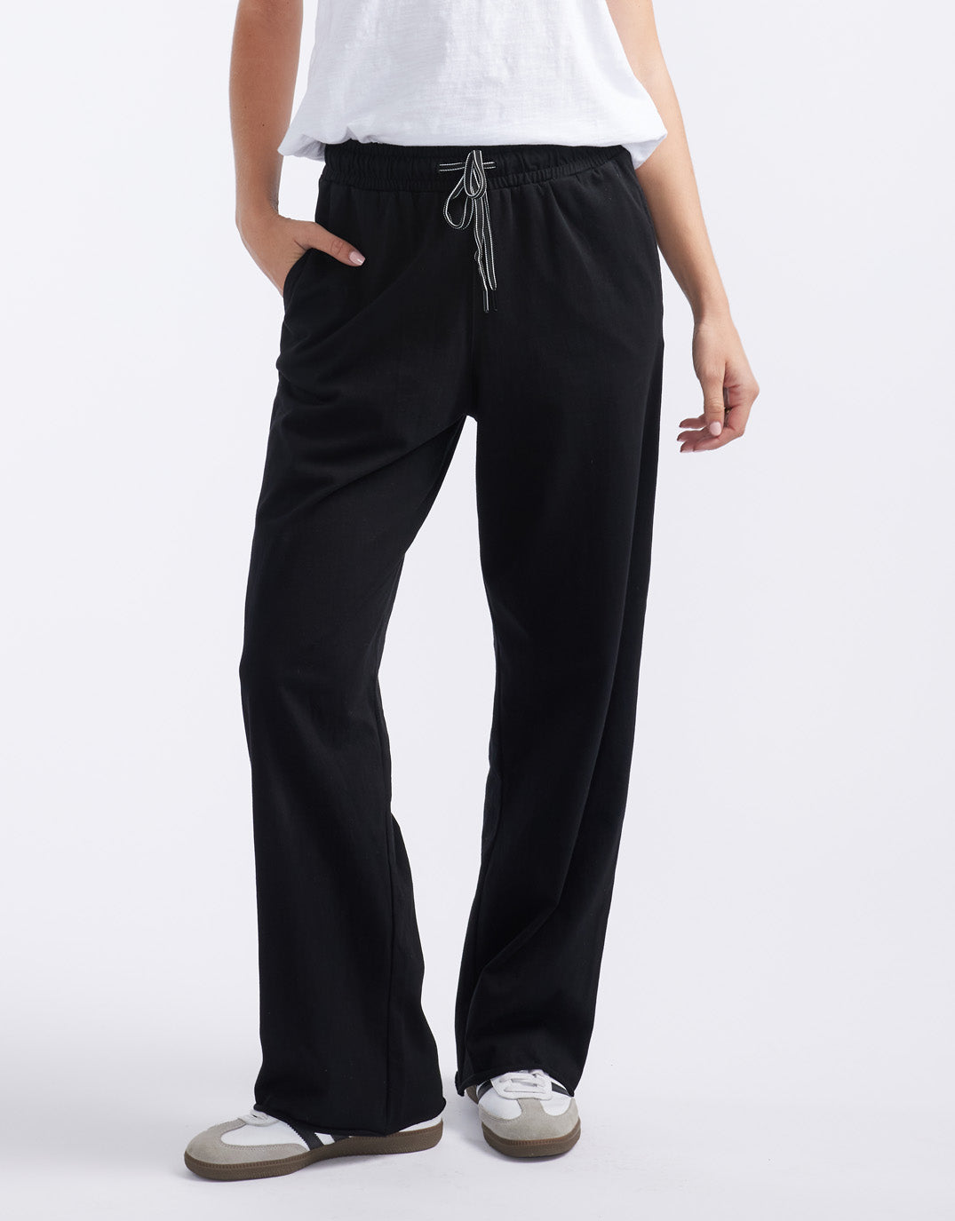 white-co-the-lounger-pant-black-womens-clothing