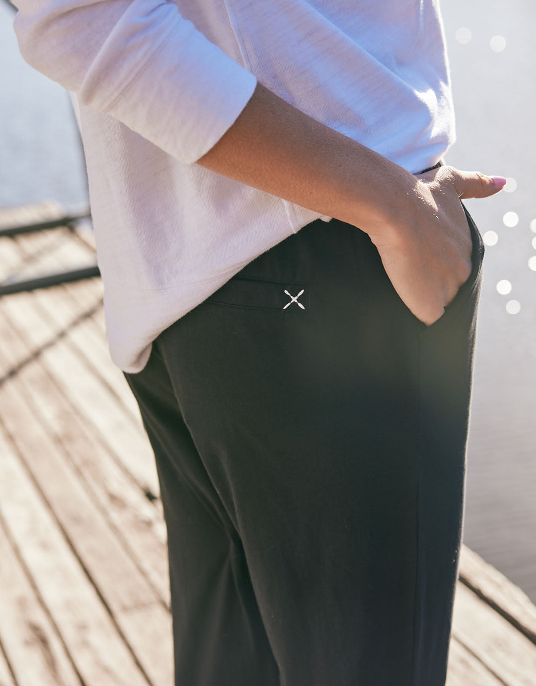 white-co-the-sunday-lounge-pant-black-womens-clothing