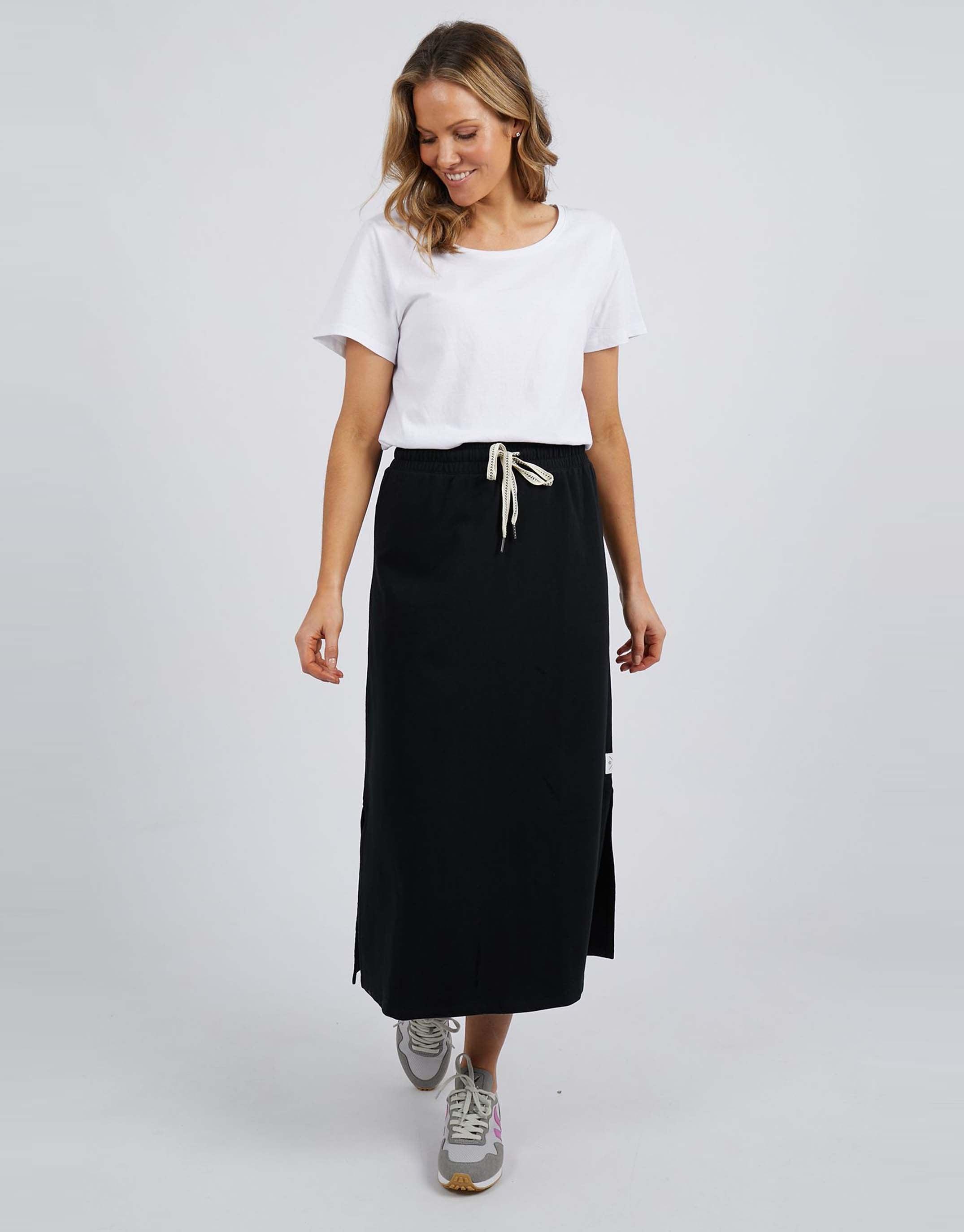 Elm - Travel Skirt - Black - White & Co Living Skirts