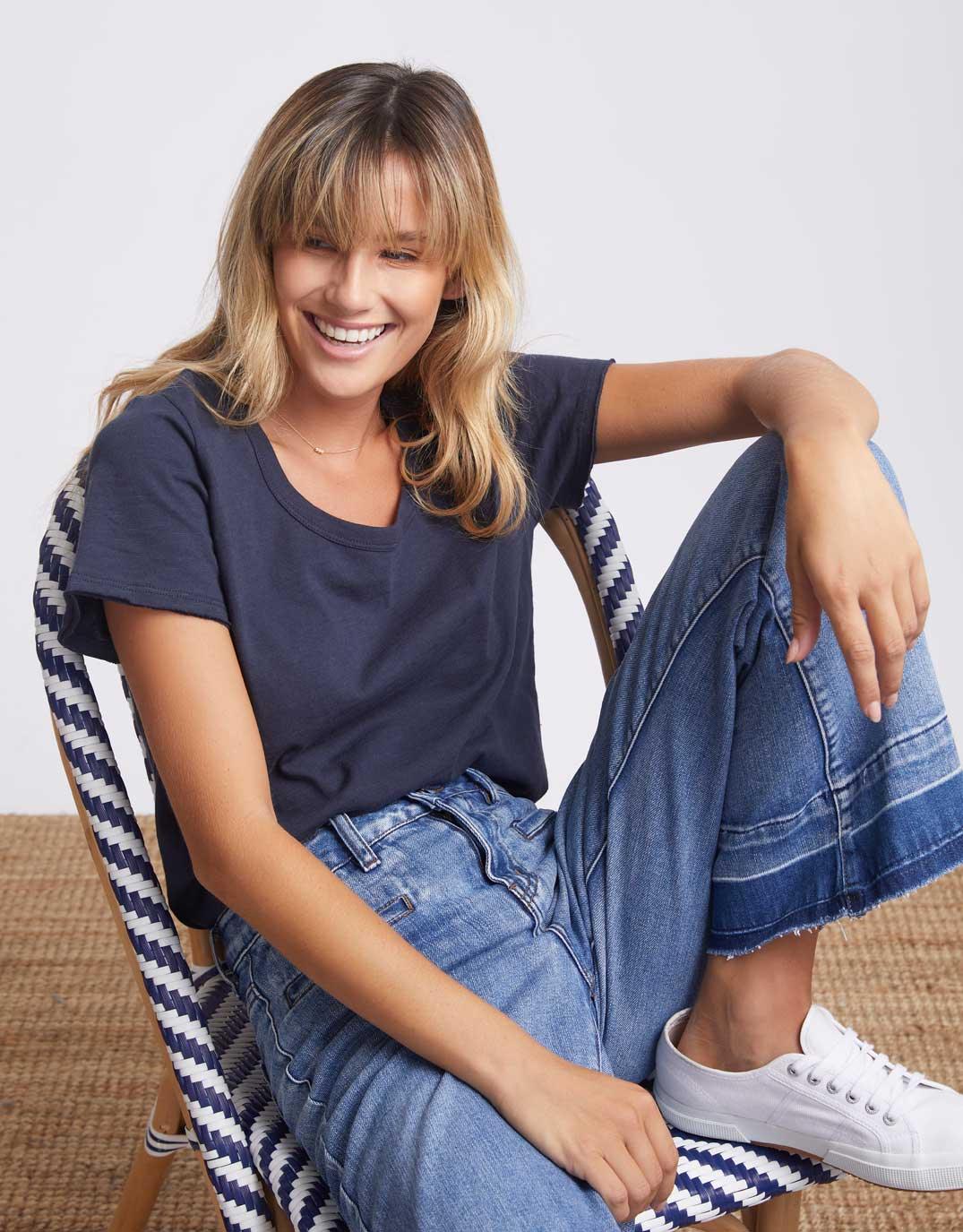 White & Co. - Original Round Neck T-Shirt - Navy - White & Co Living Tees & Tanks