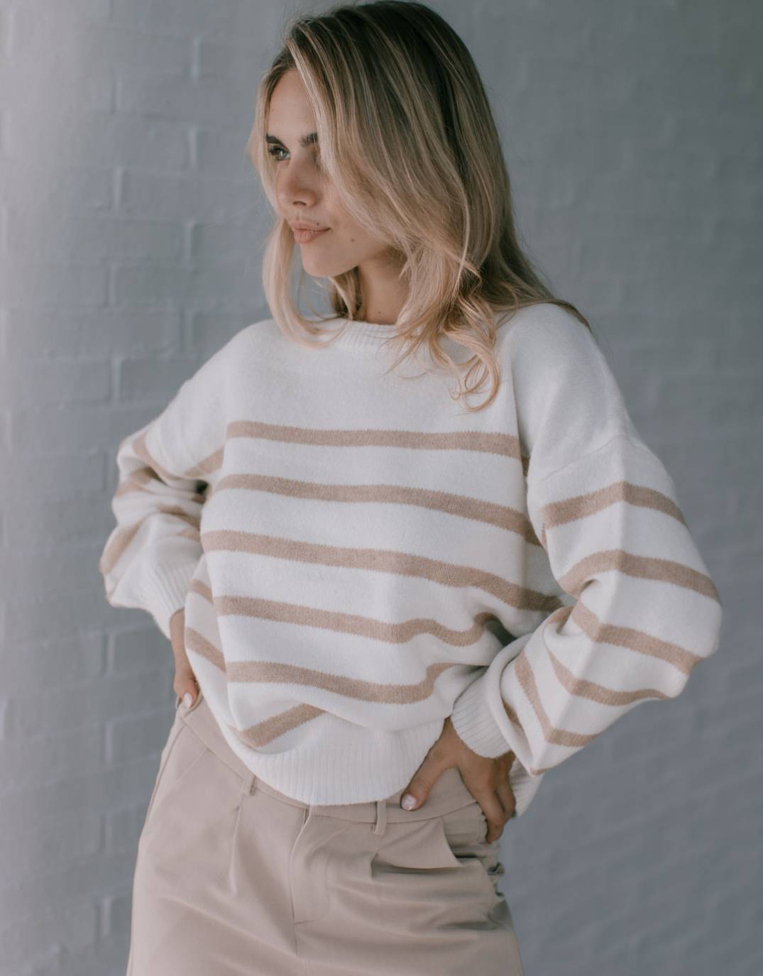 132-fashion-brand-nina-stripe-knit-winter-white-camel-womens-clothing