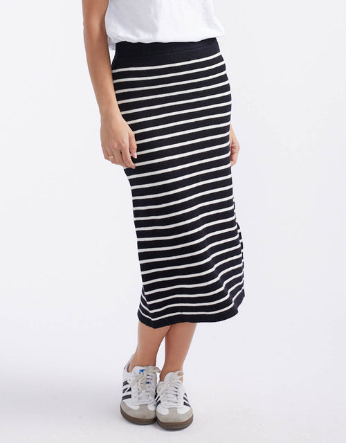 132-fashion-mari-skirt-black-white-stripe-womens-clothing