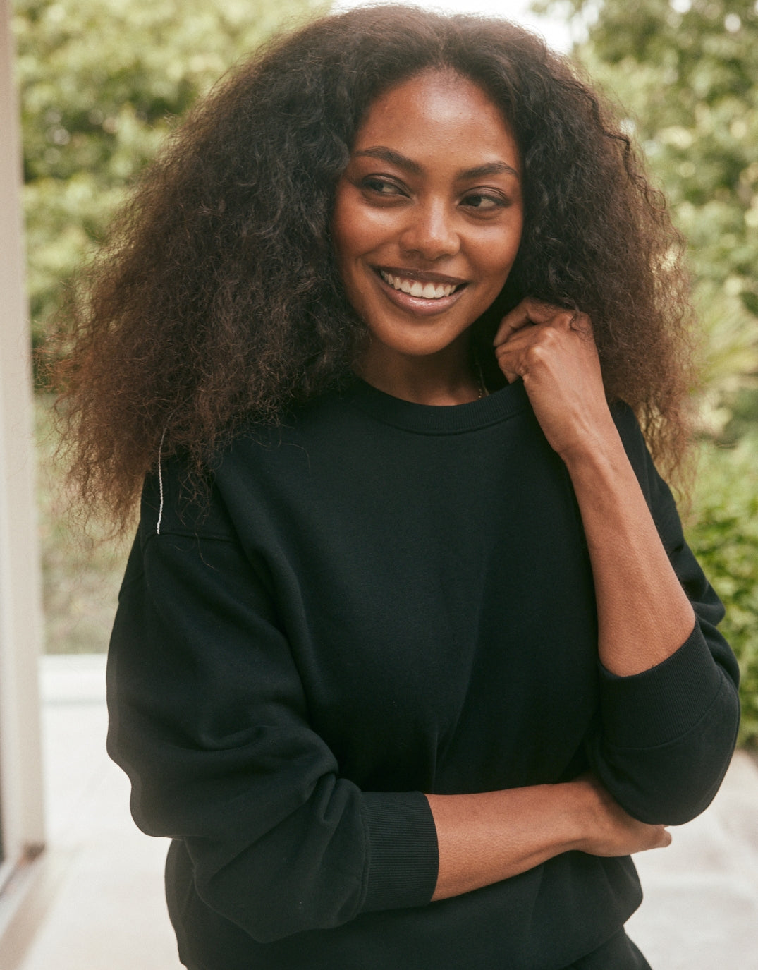 The Monogram Lounger Fleece Crew - Black