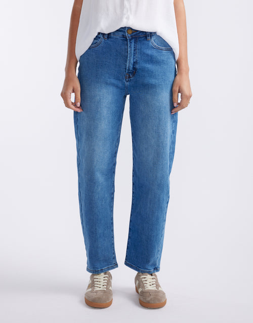Harper Stretch Mum Barrel Jean - Mid Wash