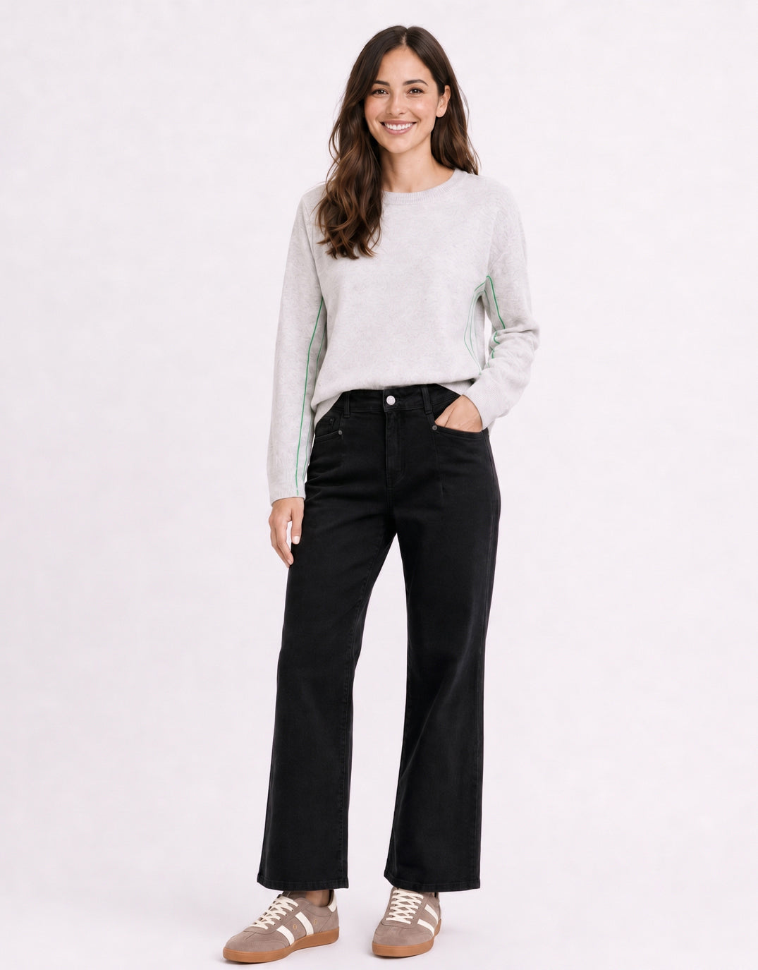 Sophia Cropped Stretch Jean - Black