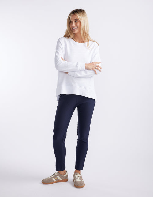 The 24/7 Bengaline Crop Pant - Navy