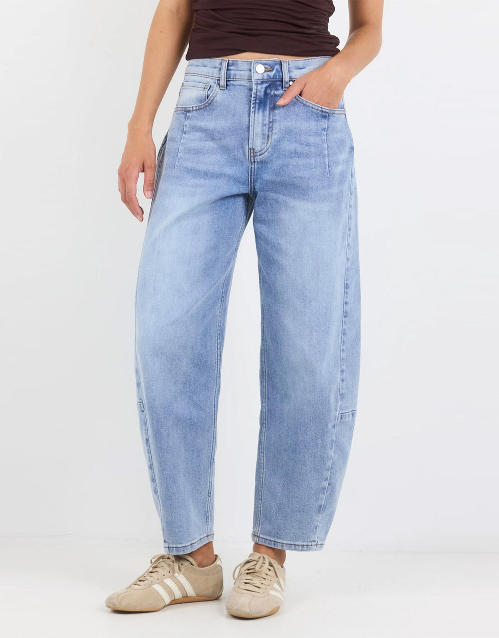 among-the-brave-graduate-stretch-barrel-jeans-light-blue-womens-clothing
