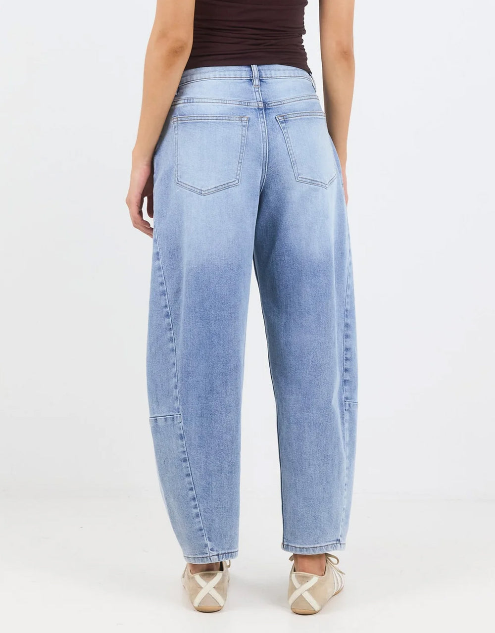 among-the-brave-graduate-stretch-barrel-jeans-light-blue-womens-clothing