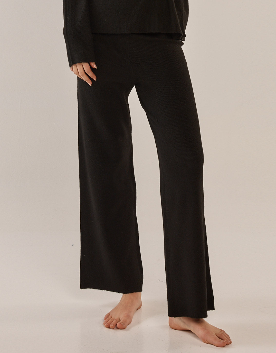 betty-basics-nash-knit-pant-black-womens-clothing