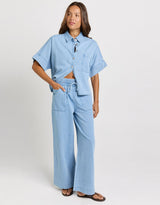 Safra Relax Leg Jean - Medium Wash