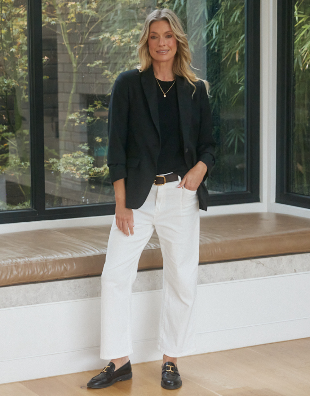 Classic Wool Blazer - Black