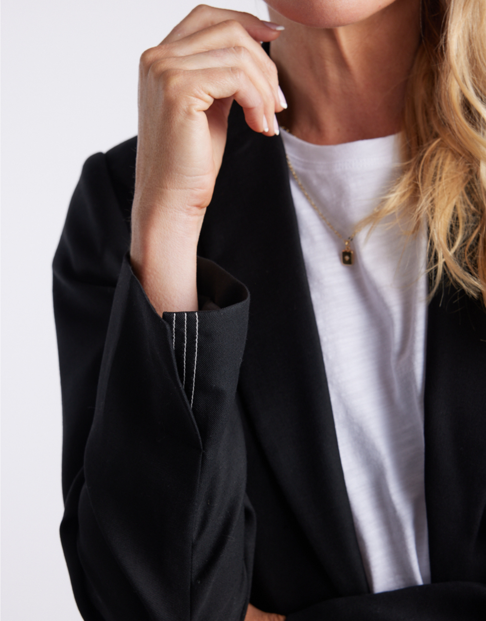 Classic Wool Blazer - Black