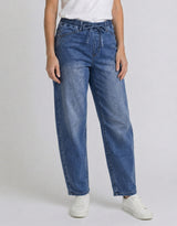 Sienna Barrel Jeans - Mid Blue