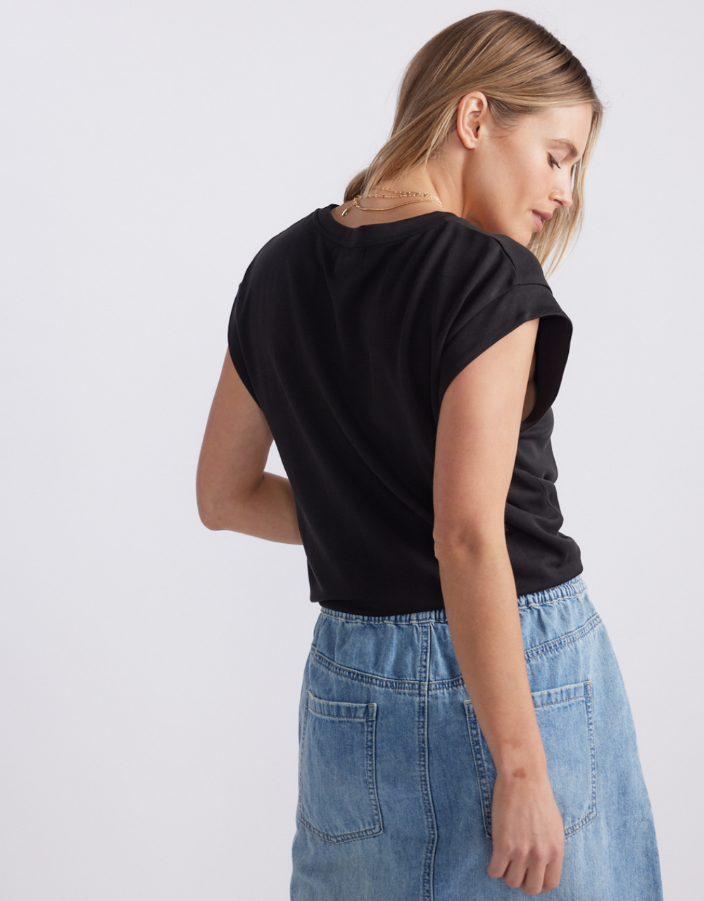 The Edit Cap Sleeve Tank - Black