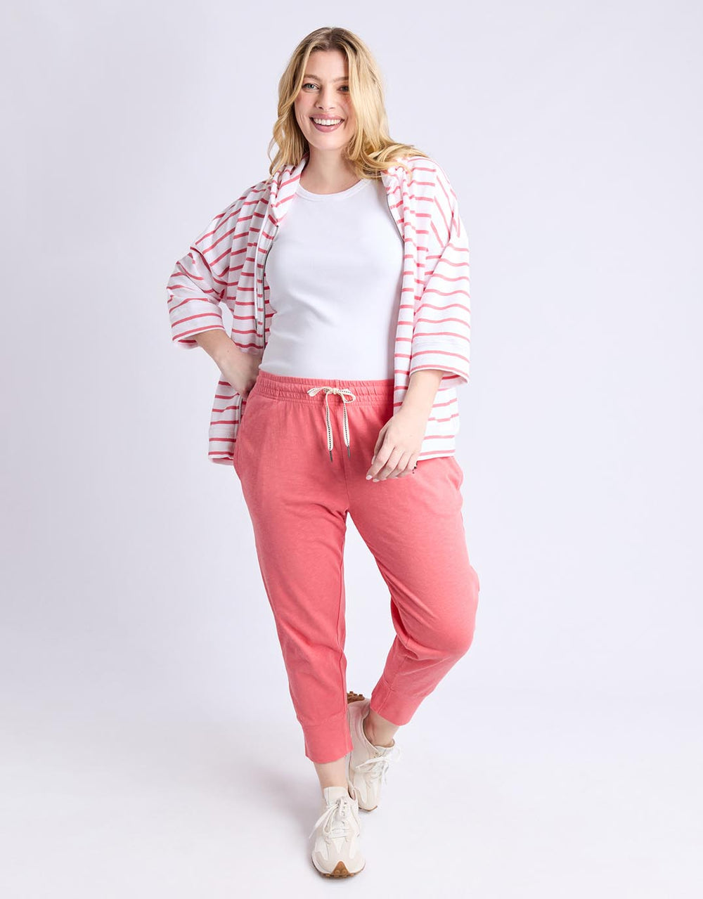 elm-3-4-brunch-pant-sugar-coral-womens-clothing