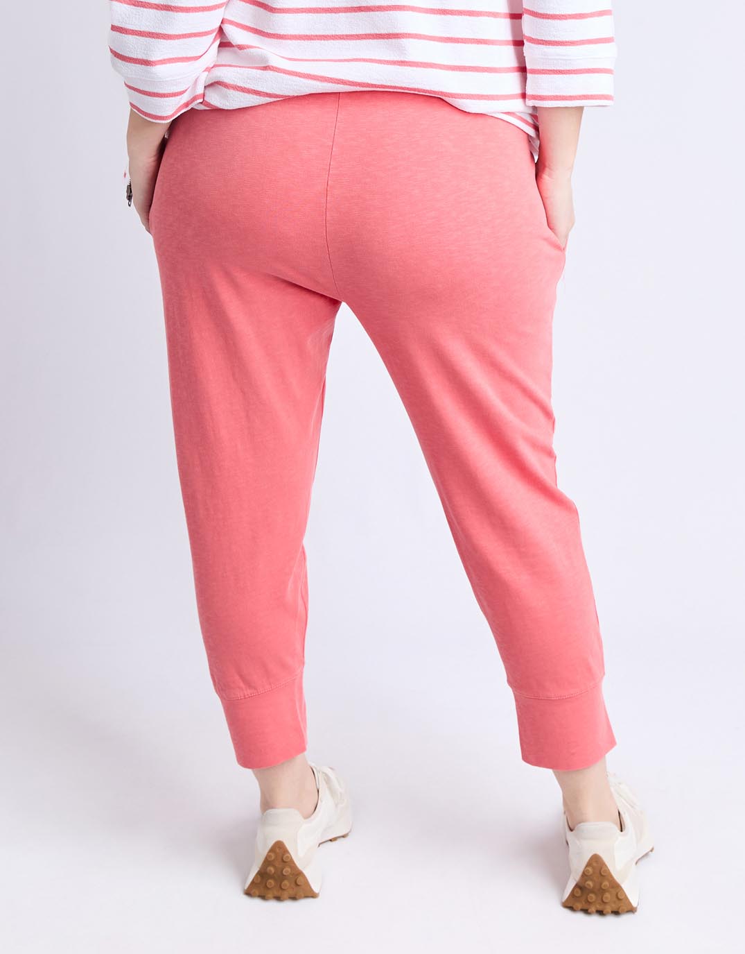 elm-3-4-brunch-pant-sugar-coral-womens-clothing