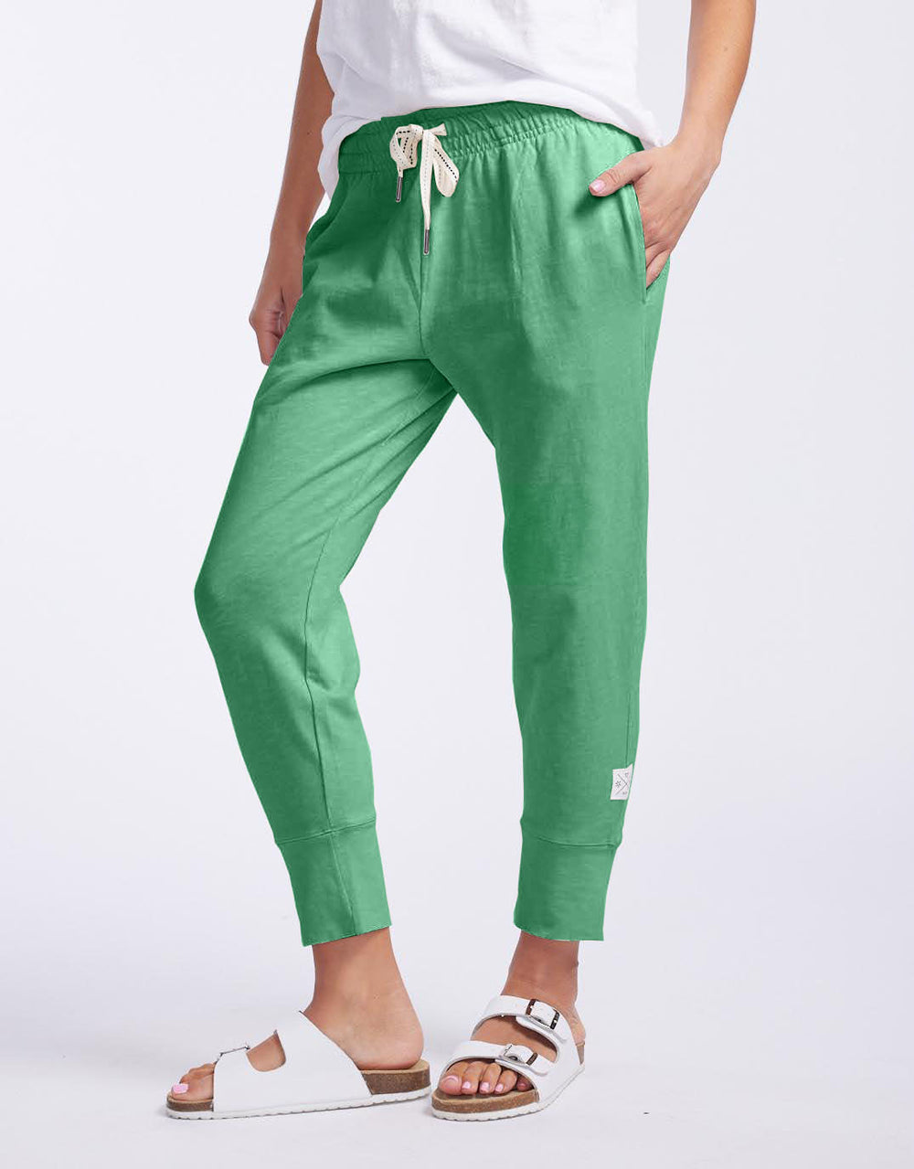 elm-3-4-brunch-pants-greenbriar-womens-clothing