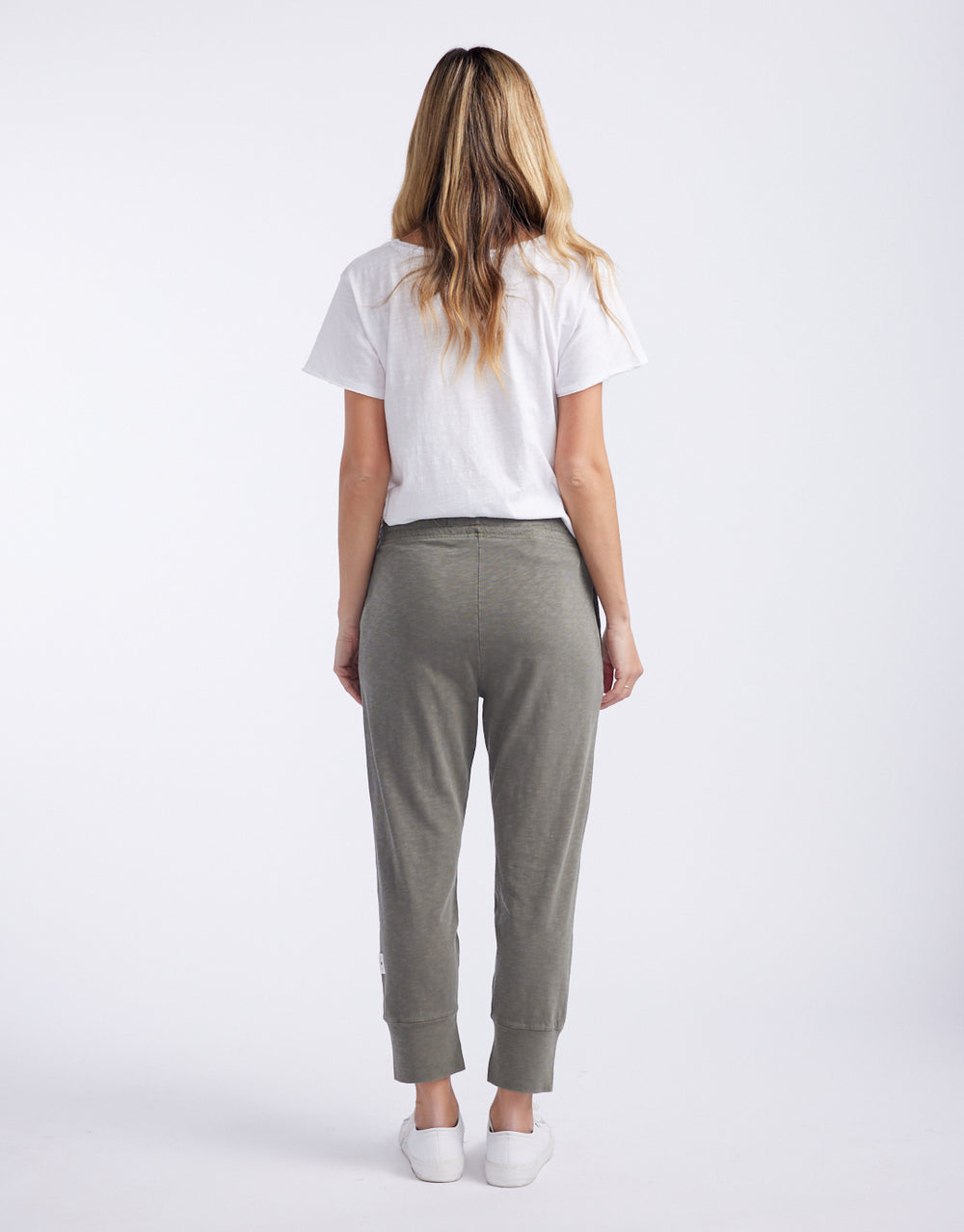 elm-3-4-brunch-pants-khaki-womens-clothing