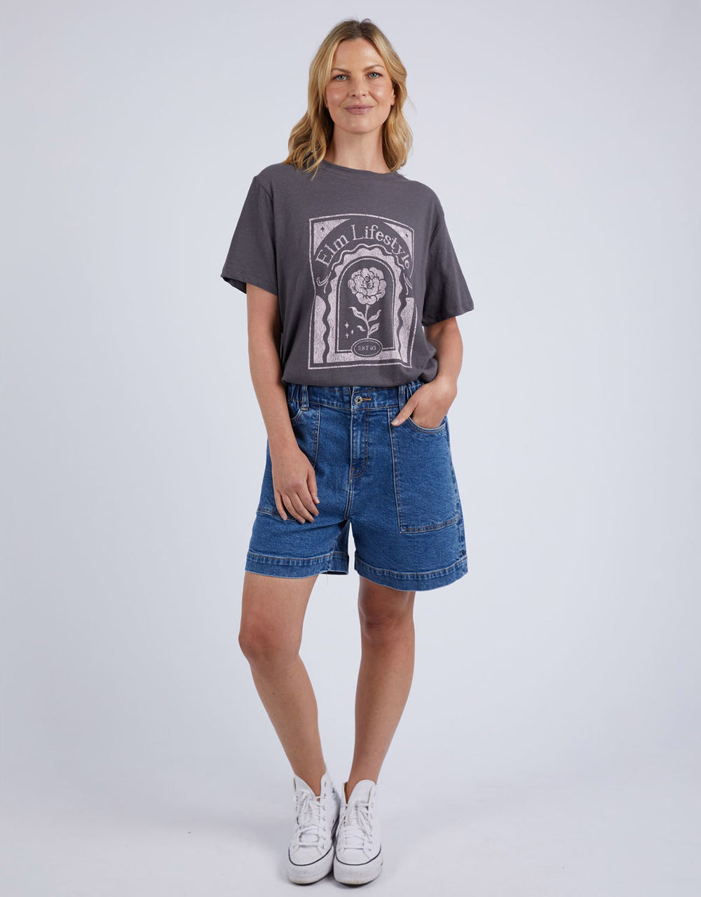 elm-accolade-tee-charcoal-womens-clothing