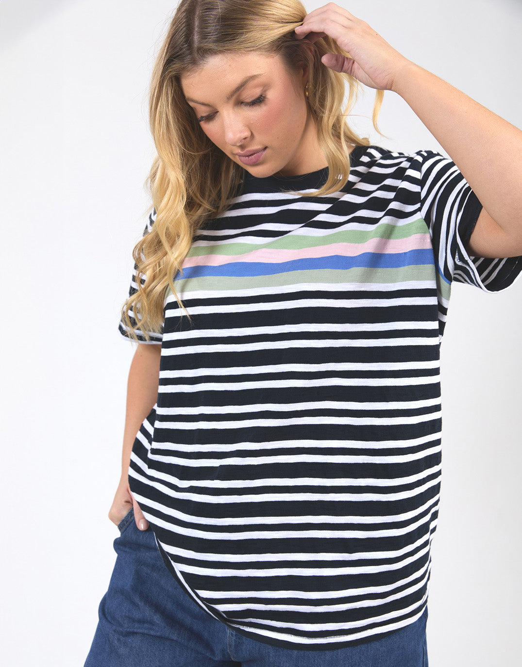 elm-aligner-tee-navy-womens-clothing