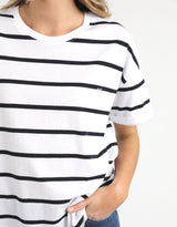 elm-halli-short-sleeve-stripe-tee-white-navy-stripe-womens-clothing