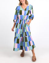 elm-odyssey-midi-dress-blue-green-print-womens-clothing