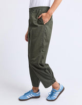 elm-relaxed-ankle-pant-khaki-womens-clothing
