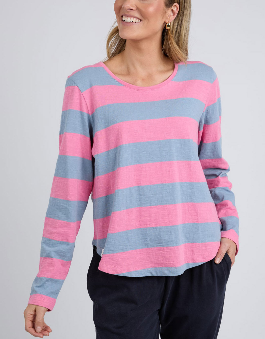 elm-spritz-stripe-long-sleeve-tee-geranium-pink-steel-blue-stripe-womens-clothing